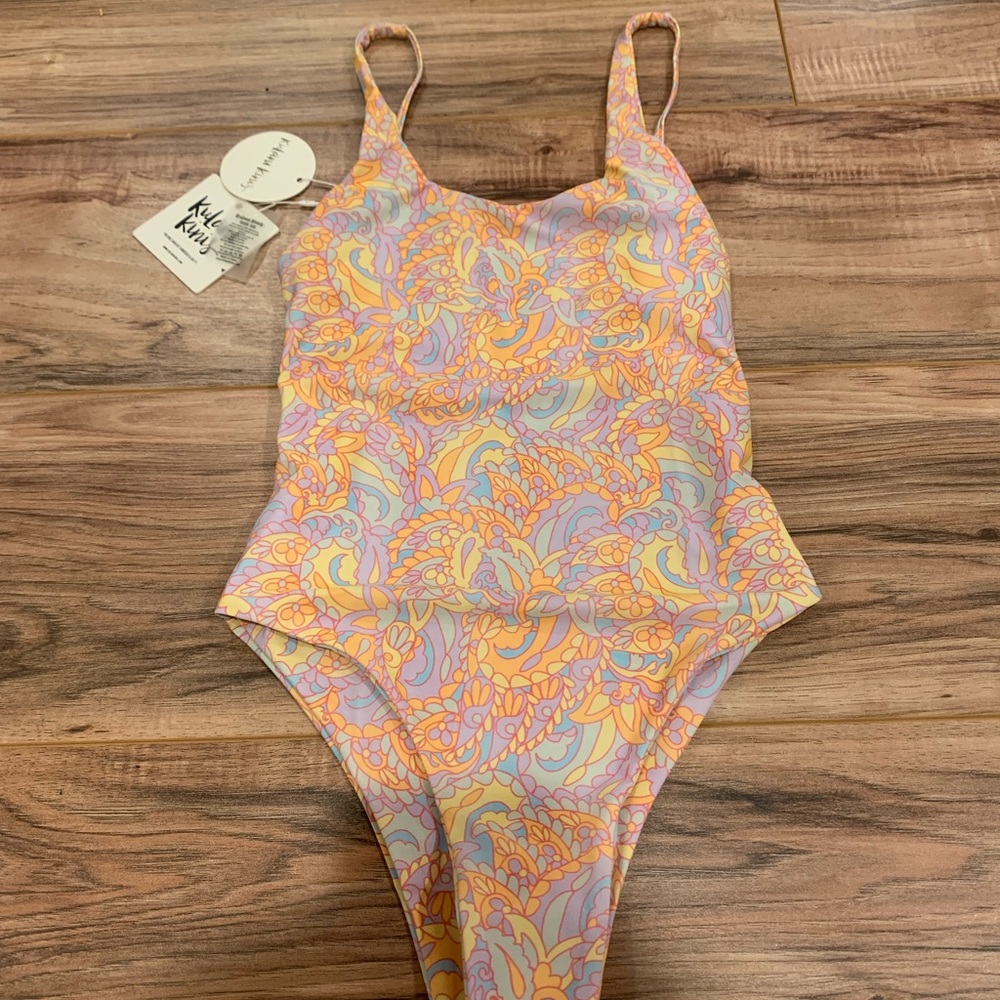 Kulani Kinis One Piece “Whipped Wonder” size XS